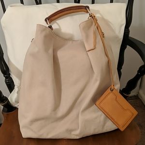 Reposhing: Balenciaga Canvas Hobo Bag
